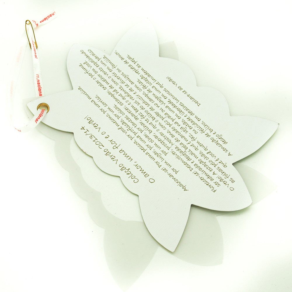 服装吊牌为什么需要覆膜？